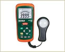 PORTABLE DIGITAL LUX METER